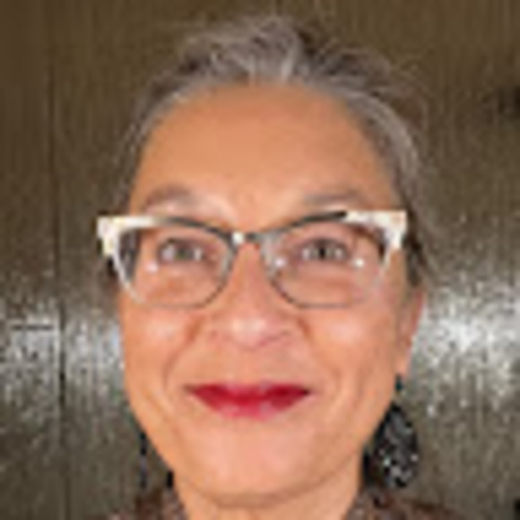 Meet your Posher, Denise - Picture 1 of 1